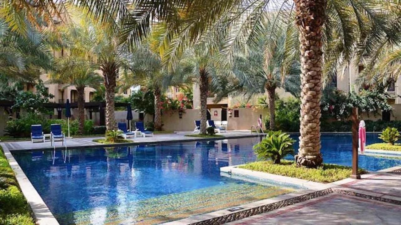 شقة Trophy 2Br Aladdin Estate W Burj Khalifa View دبي المظهر الخارجي الصورة